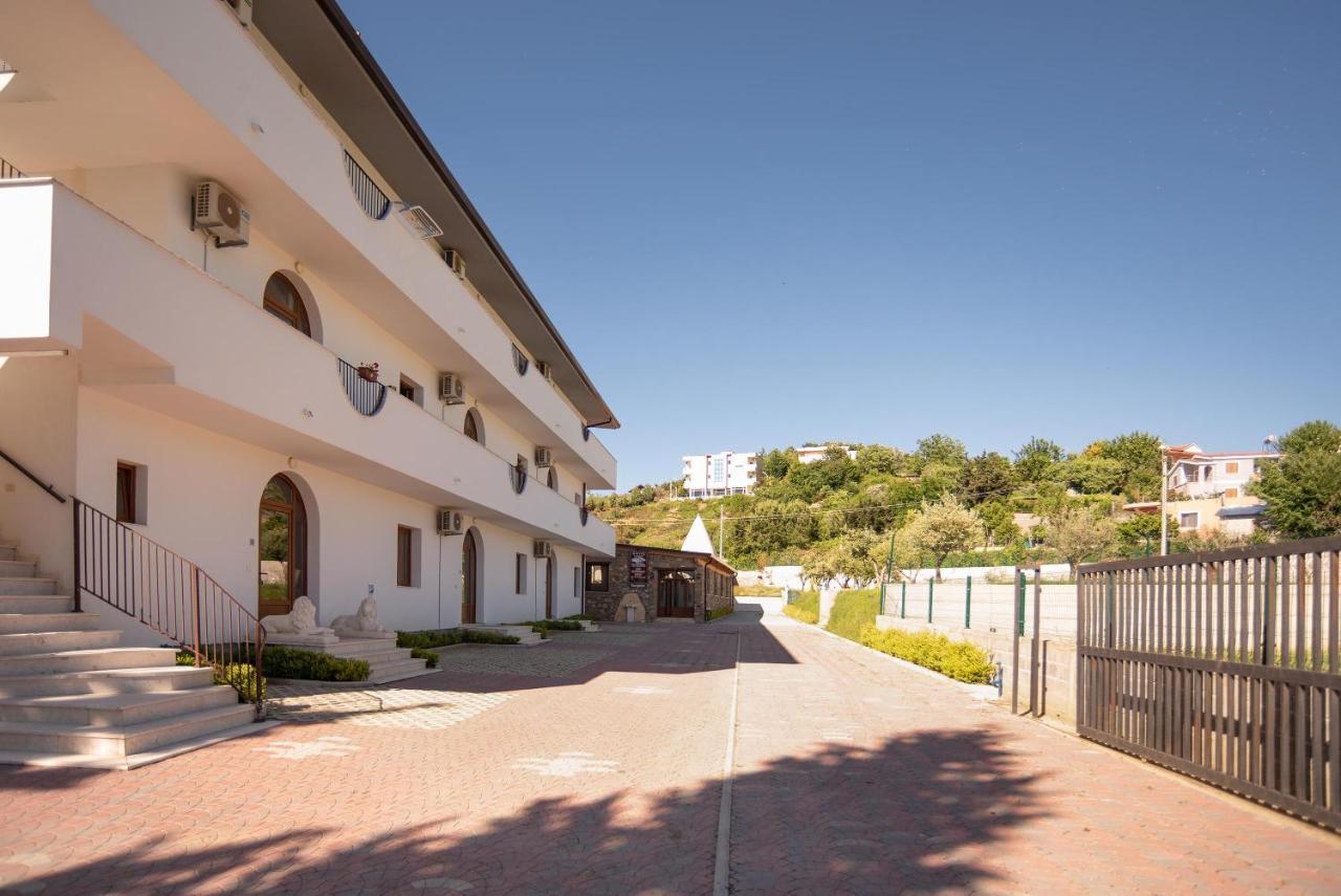 Hotel San Pietro Martin Fushe-Drac Luaran gambar